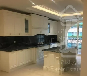 آپارتمان۱۸۰ متری/اباذر/تکواحدی/۳خواب