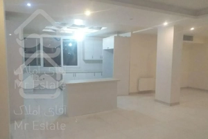 آپارتمان ۱۳۸ متری یکسال ساخت ۲ خواب