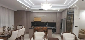 شمال پاسداران ۱۴۰ متر ۳خواب ۲ساله نور نقشه خوب