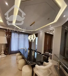 ۲۰۰ متر کامرانیه