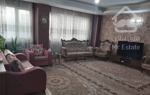 ۱۰۰ متر فول امکانات چهارباغ سرمایه گذاری