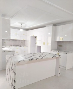 ۲۰۰ متر ۴ خواب / فول نوسازی شده / غرق در نور