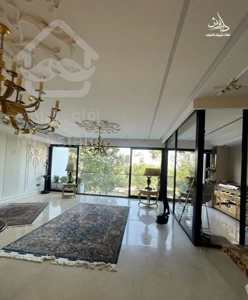نیاوران/یاسر/۲۴۰متر/نوساز/خوش منظره بالکن بی مشرف