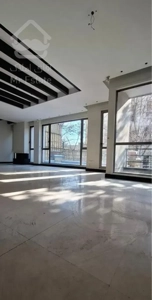 فرمانیه ۱۹۰ متر ۳ خواب با ۴ پارکینگ سندی