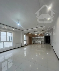 فروش آپارتمان ۱۰۰متری/طبقه چهارم /استخردار نوساز