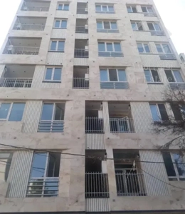 آپارتمان ۶۱ متری ( خوش نقشه )