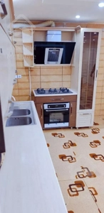 150 متر سه خواب/خیابان اصفهان/کلا 12 واحد/سالن نما