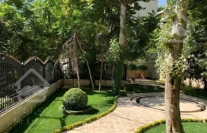 130متر 2خواب / فرشته / طبقات بالا