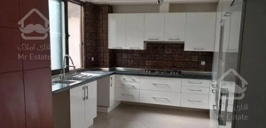 دزاشیب قیطریه ۳ خوابه ۱۶۰ متری فروش