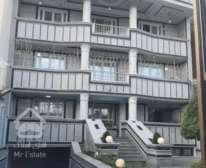 آپارتمان ۱۳۰ متر دو خوابه