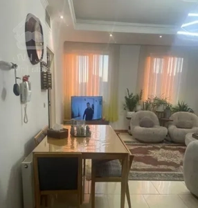 ۷۵مترمنیریه تکواحدی طبقه دوم باپارکینگ غرق نور