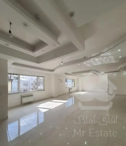 ۲۰۶متری سه خوابه تکواحدی دوپارکینگ کلیدنخورده تختی