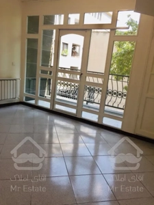 رهن و اجاره آپارتمان ۱۴۰ متری نیاوران ۳ خواب نورگیر