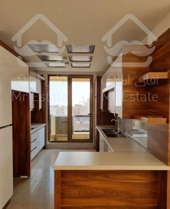 ۱۱۸ متر/دو خواب/برنامه مرکزی/آکواریوم نور