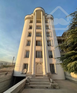 فروش خانه ۱۹۸ متری در شیخ بهایی شمالی