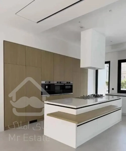 دروس ۱۵۸ متر / ۳ خواب * ۲ پارکینگ * دوجهت نور