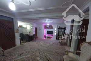 ۱۱۰متری حمیدیان جمهوری اول