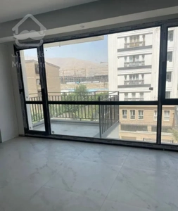 ۱۲۴متر ۳ خواب میدان دریاچه نوساز خوشنقشه