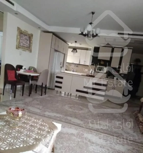 ۱۰۰ متری ۲ خوابه  دریاچه