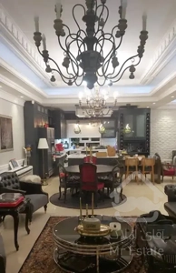 ۱۸۱ متر  ۳ خواب فرمانیه تک واحدی