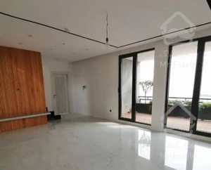 270 متر چهار خوابه چهار پارکینگ ویو ابدی