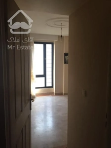 دوتا واحد ٩٣ و ١٠٣ متر در يك ساختمان دو طبقه