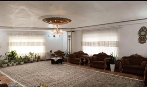 آپارتمان 125 متری/ تک واحدی/ سند مالکیت