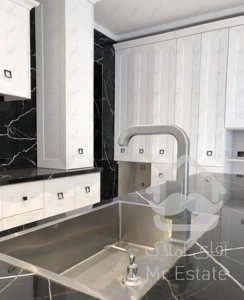 ۱۷۰متر/۳خواب/کلید نخورده/فول مشاعات