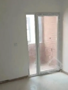 آپارتمان هشتاد متری با پارکینگ انباری