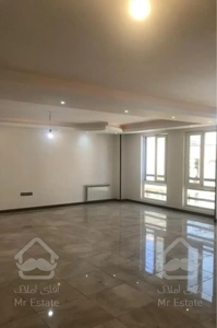 ۱۱۰ متر ۵ ساله ۴ باغ شرقی