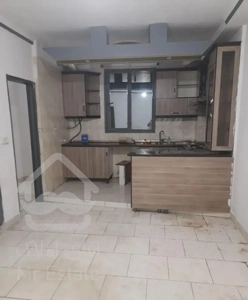 ۶۰ متر / پارکینگ انباری بالکن/تخلیه/ هفت چنار