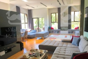 فرشته (آقابزرگی) ١٩٠ منر ٢ پارکینگ (بالکن چیدمانی)