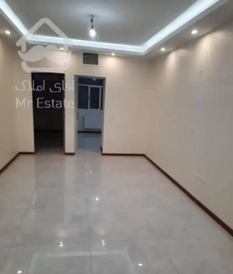 ۴۷ متری ۱خواب شرق بلوار پروین