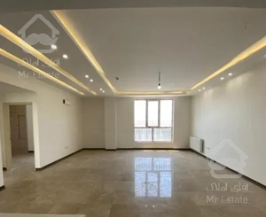 ۱۱۰ متر بهار شمالی کلید نخورده