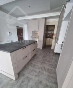 ۱۶۵ متر تک واحدی ۳خواب خیابان امام مرکز شهر