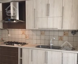 آپارتمان 100 متری خیابان اصلی گوهردشت