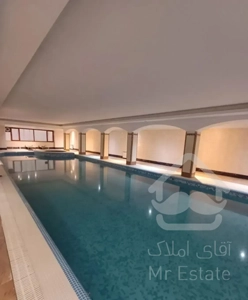 باغ فردوس ۲۵۰متر۳خواب ۱مستر ۴پارکینگ