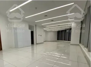 رهن واجاره واحد ۱۴۰ متری اطلس مال