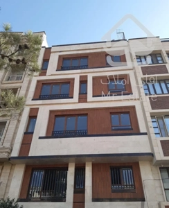 سوهانک شهرک نفت ۱۳۰ متر ۳ خوابه نوساز با تراس