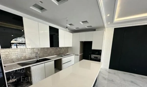 ۱۲۳ متر ۳ خوابه / غرق نور / پلان بی نقص