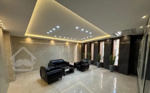 آپارتمان۱۵۴متر۳خ مستر/طبقه۳/جنوبی/نوساز/برخ حمزه