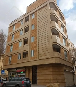 ۱۲۰متر ۴ساله فول امکانات تک واحدی کلیم کاشانی