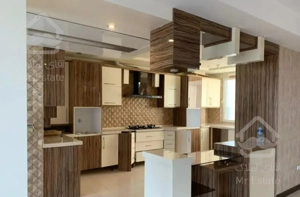 اشرفی اصفهانی سیمون بولیوار