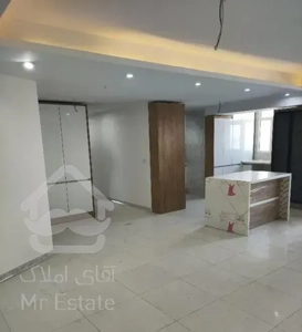 ۱۲۰متر/۳خ/سنددار/فول امکانات/دریاچه چیتگر