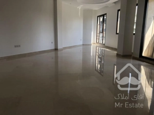 رهن و اجاره آپارتمان ۲۰۰ متری نیاوران