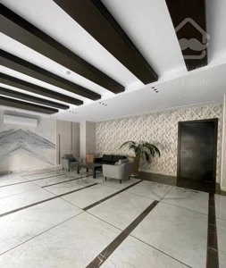 نیاوران/ ۱۴۰متر ۳خواب مستر/ ۲پارکینگ/ مدرن/تکواحدی