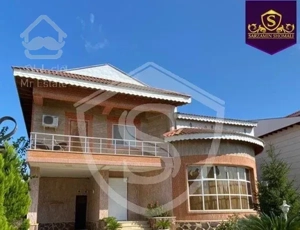 خرید ویلا 500متری شهرکی / مدرن/ اصیل /امنیت 100%