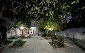 خانه ویلایی ۴۵۰ متری طبرستان ۲ نبش