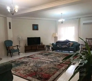 اجاره اپارتمان 100 متری با اسانسور در میدان علی