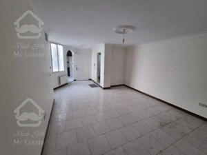 اجاره‌ آپارتمان‌ یک‌ خوابه‌ بلوار‌فردوس‌غرب